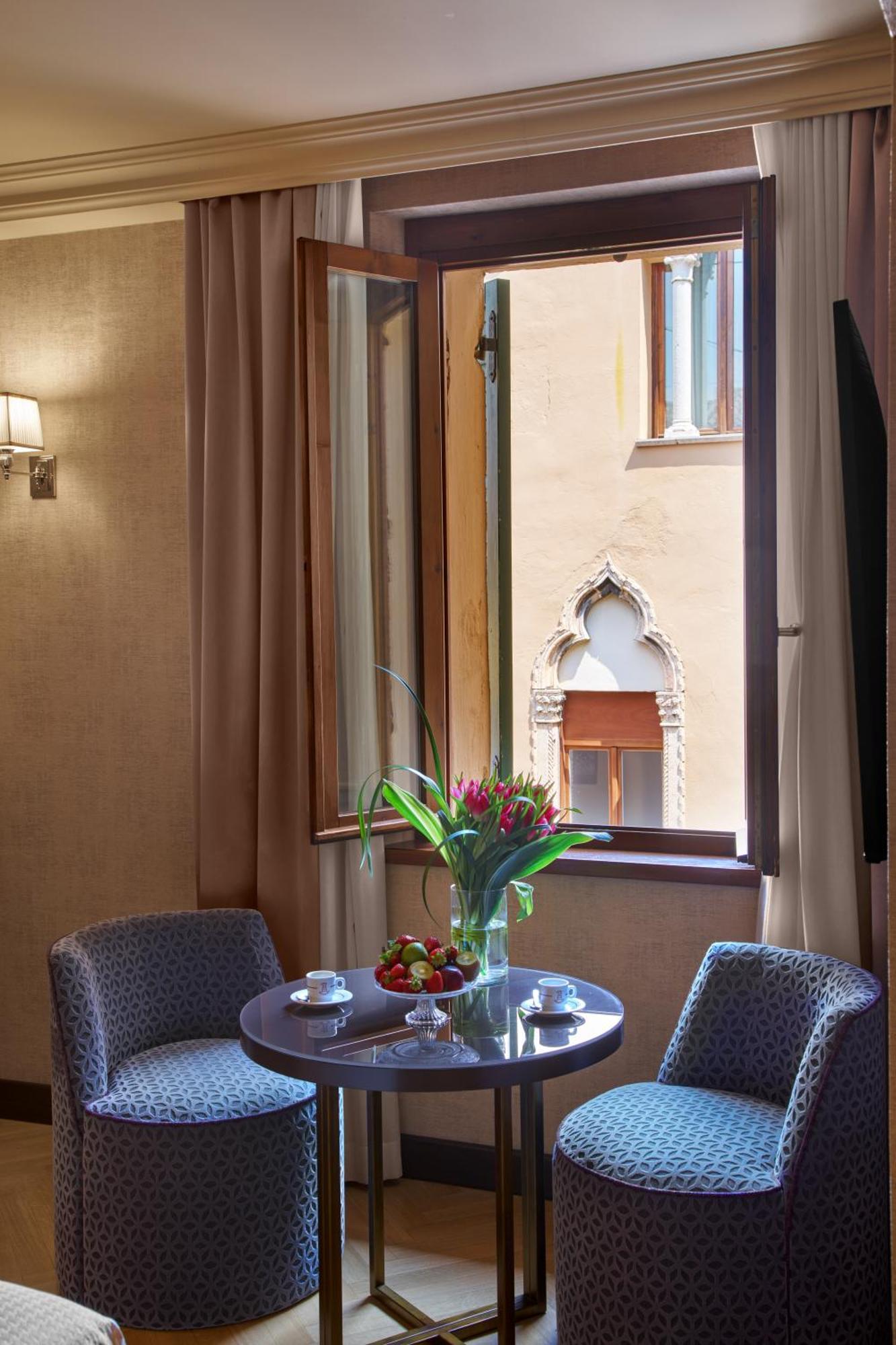 Hotel Accademia Verona Esterno foto